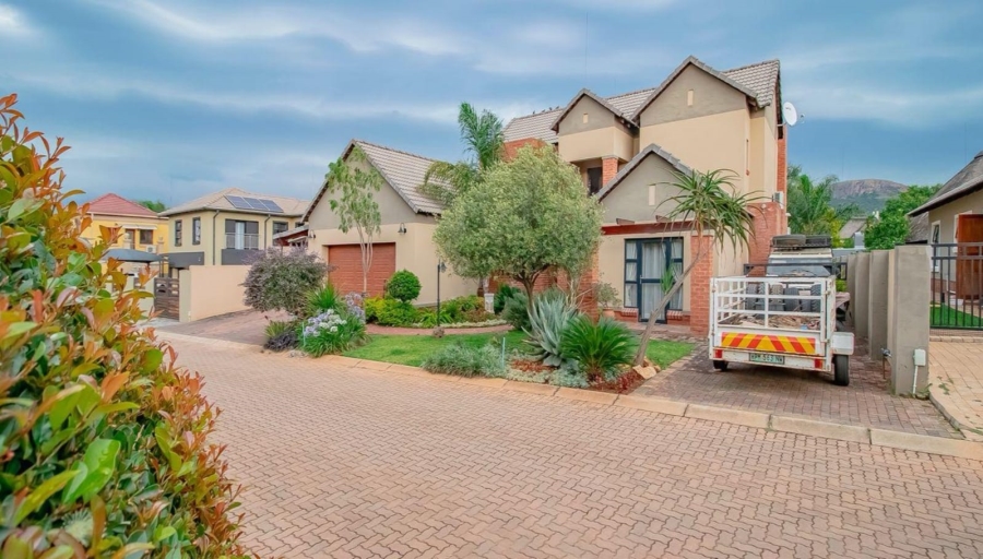 4 Bedroom Property for Sale in Melodie North West